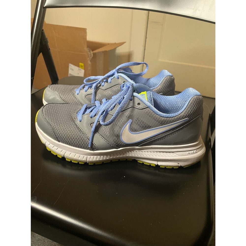 Nike Grey and Blue sneakers size 6.5